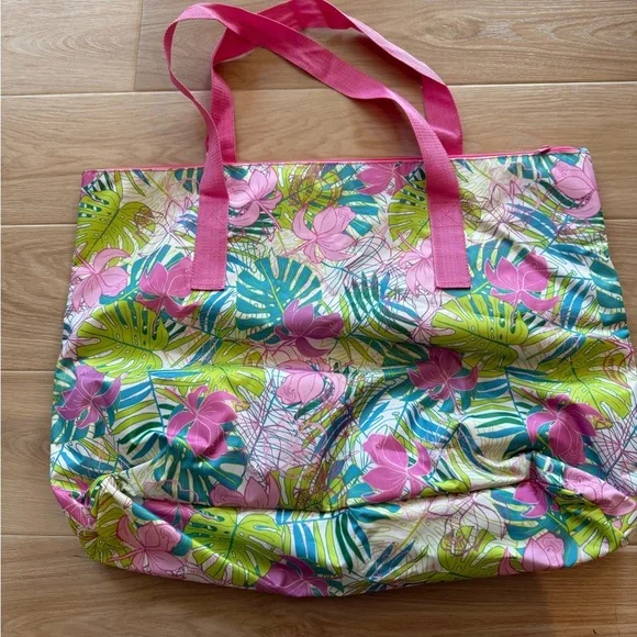 Beach Bag - Picture 2 of 3